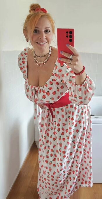 Full leaked Martinalare martina bruni page private onlyfans photo