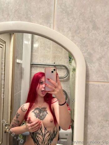 Mary Nixx