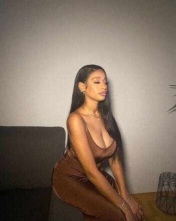 Full leaked Maryyyxlo private onlyfans photo