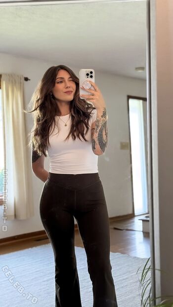 Full leaked Karen kaede/ private onlyfans photo