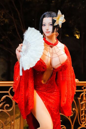 Full leaked Masaloooomy cos page private onlyfans photo