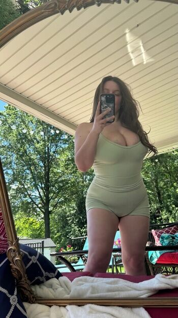 Full leaked Matteiie private onlyfans photo