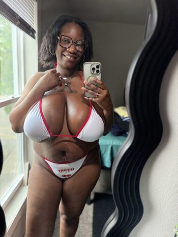 Full leaked Mature women page private onlyfans photo