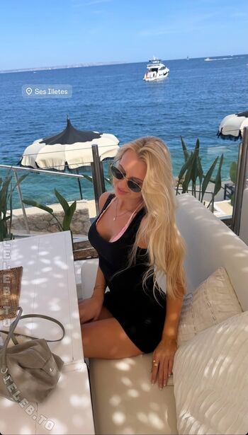Full leaked Mavie noelle private onlyfans photo