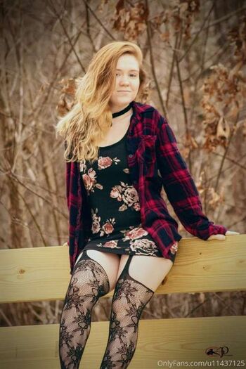 Full leaked Maxxine private onlyfans photo