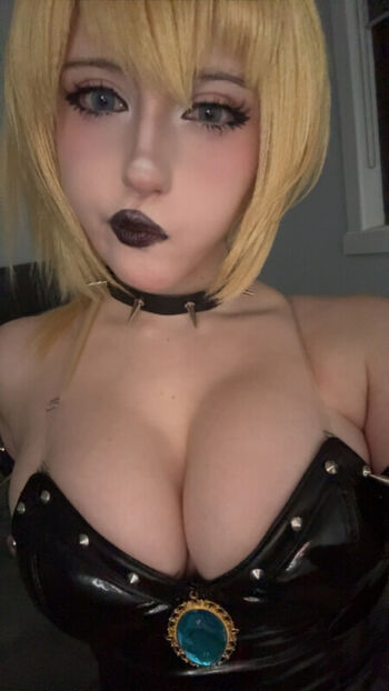 Full leaked Kraveelectra / private onlyfans photo