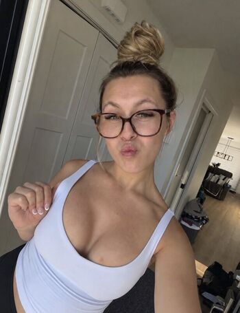 Full leaked Mayghanchoquette private onlyfans photo