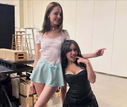 Mazzy Joya / mazzyjoya / petalspliff