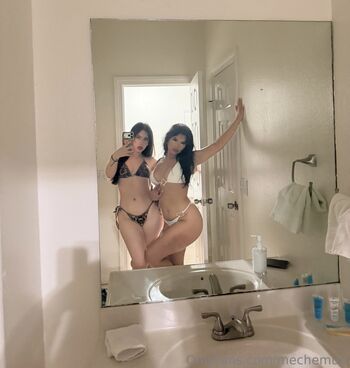 Full leaked Mechemua private onlyfans photo