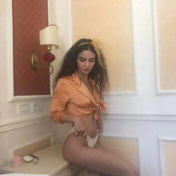 Full leaked Medalion rahimi private onlyfans photo