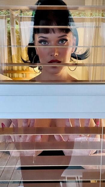 Full leaked Megan louise  page private onlyfans photo