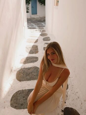 Megan Lucky
