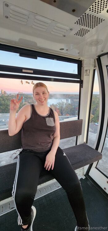 meganthickthighsfree