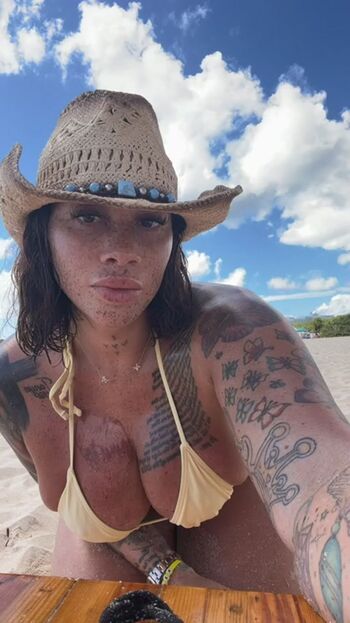Full leaked Meganxdenise private onlyfans photo
