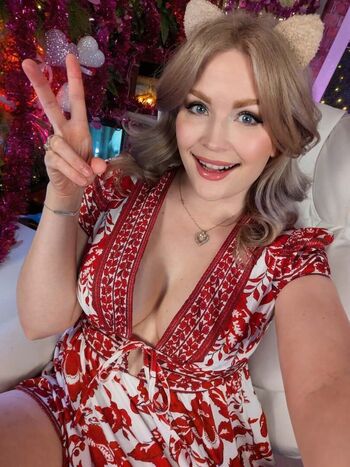 Meghan Yeah / meghan_yeah