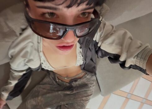 Full leaked Melbeamyth private onlyfans photo
