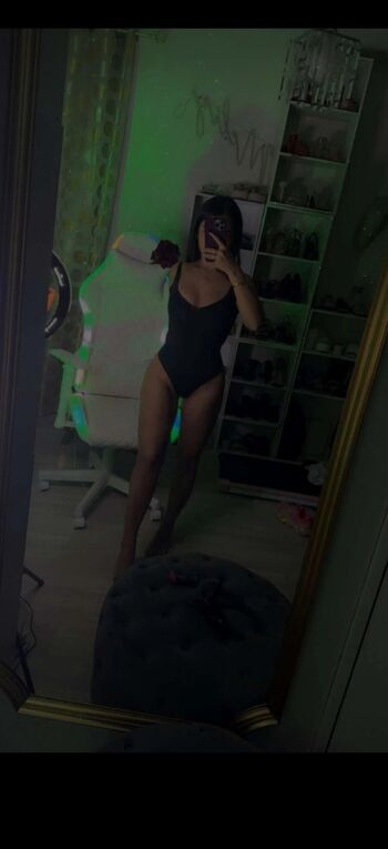 Meliznaa_