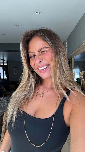 Full leaked Menezangel private onlyfans photo