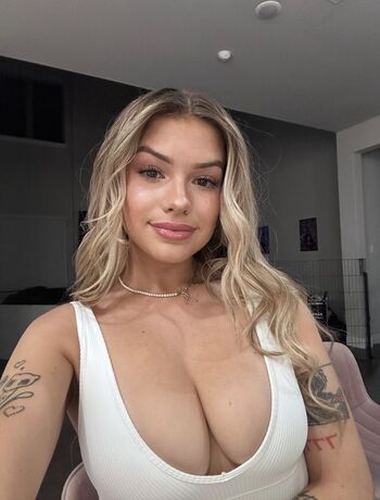 Full leaked Mentltitness private onlyfans photo