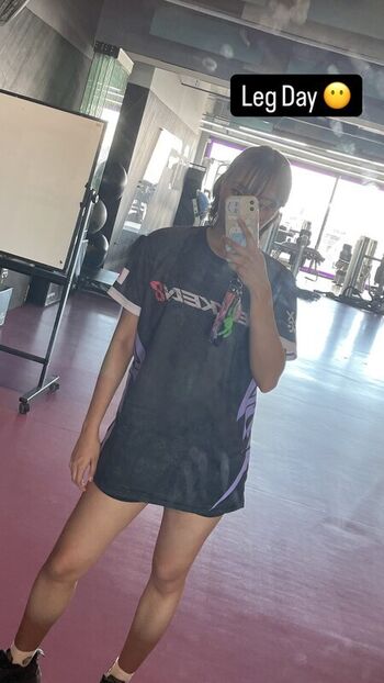 Full leaked Mercyuyu page private onlyfans photo
