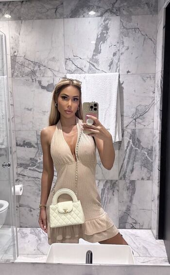 Full leaked Merelblaze private onlyfans photo