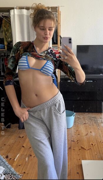Full leaked Merret sophia private onlyfans photo