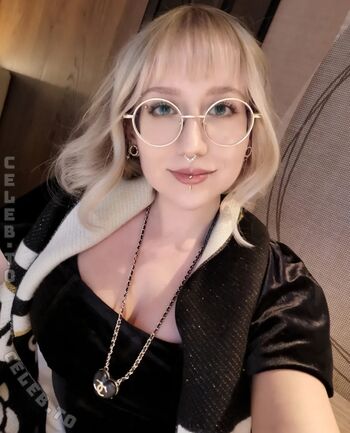 Full leaked Methvespertine private onlyfans photo