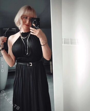 Full leaked Methvespertine private onlyfans photo