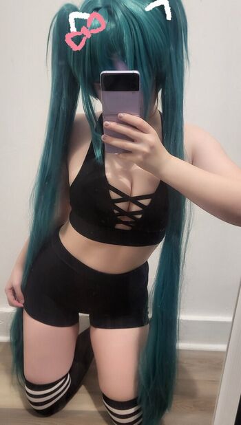 Full leaked Mewkyuuuu private onlyfans photo