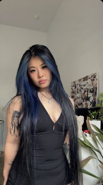 Full leaked Mewlilay private onlyfans photo