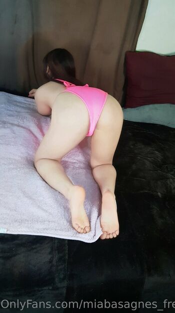 Full leaked Mia basanes page private onlyfans photo
