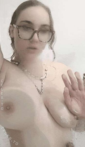 Full leaked Mia boone private onlyfans photo