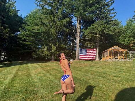 Full leaked Mia fieldman private onlyfans photo