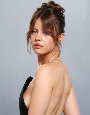 Full leaked Mia goth private onlyfans photo