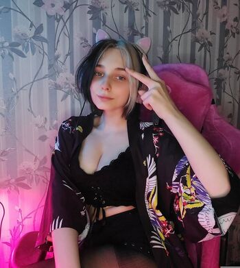 mia_green_tea