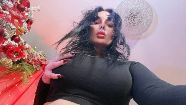 mia_green_tea