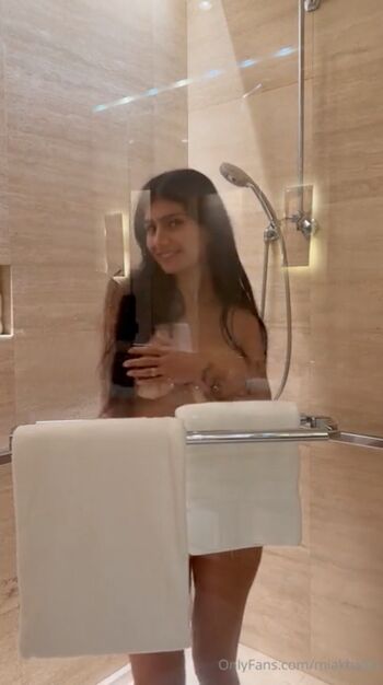 Full leaked Mia khalifa page private onlyfans photo