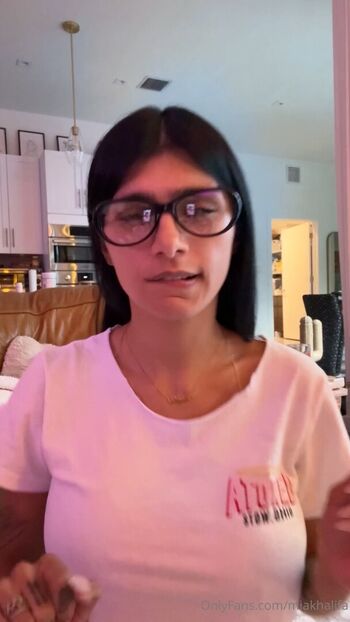 Full leaked Mia khalifa  page private onlyfans photo