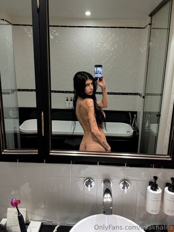 Full leaked Mia khalifa  page private onlyfans photo
