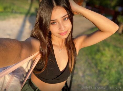 mia.myrrr