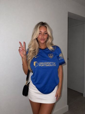 Mia Robin
