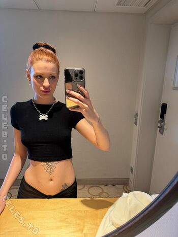 Full leaked Mia stone page private onlyfans photo