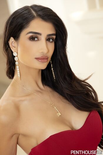 Full leaked Mia ventura private onlyfans photo