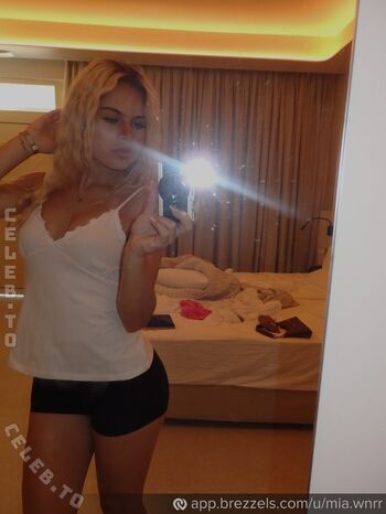 Full leaked Mia werner page private onlyfans photo