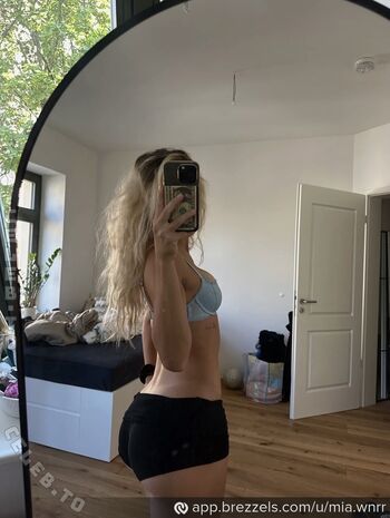 Full leaked Mia werner private onlyfans photo