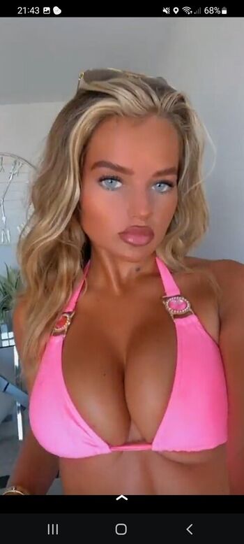 Full leaked Mia wood hall private onlyfans photo