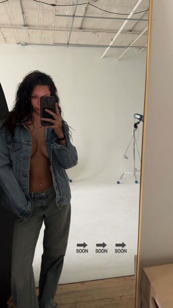 Full leaked Mia wynn private onlyfans photo