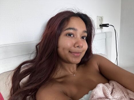 Full leaked Mia z page private onlyfans photo