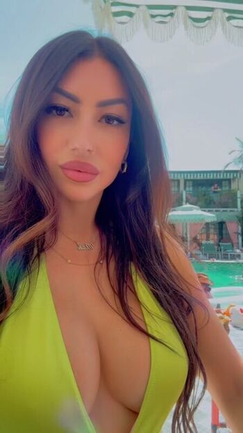 Full leaked Miah c private onlyfans photo