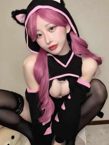 Full leaked Miaonni private onlyfans photo